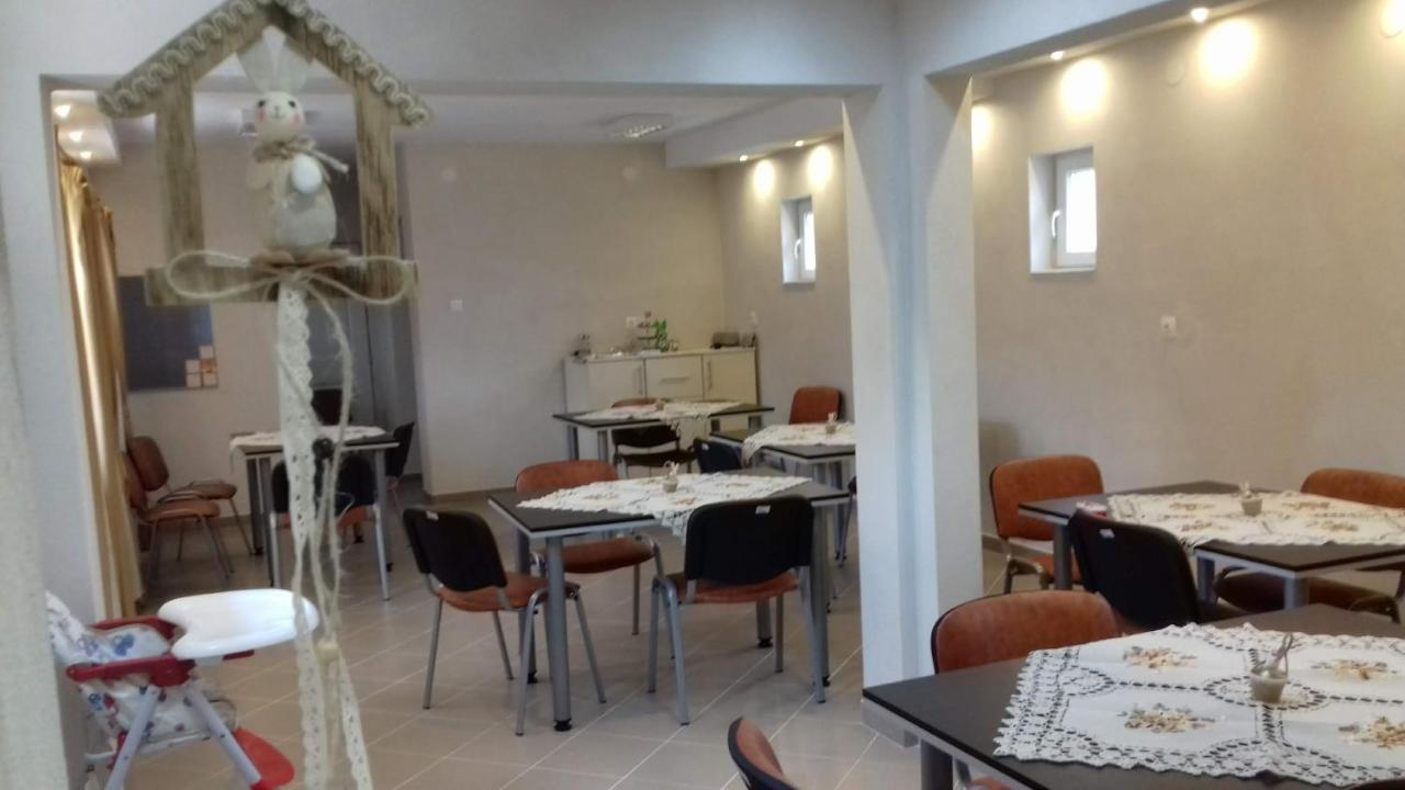 Pensiunea Fábián Vendégház Corund  Exterior foto